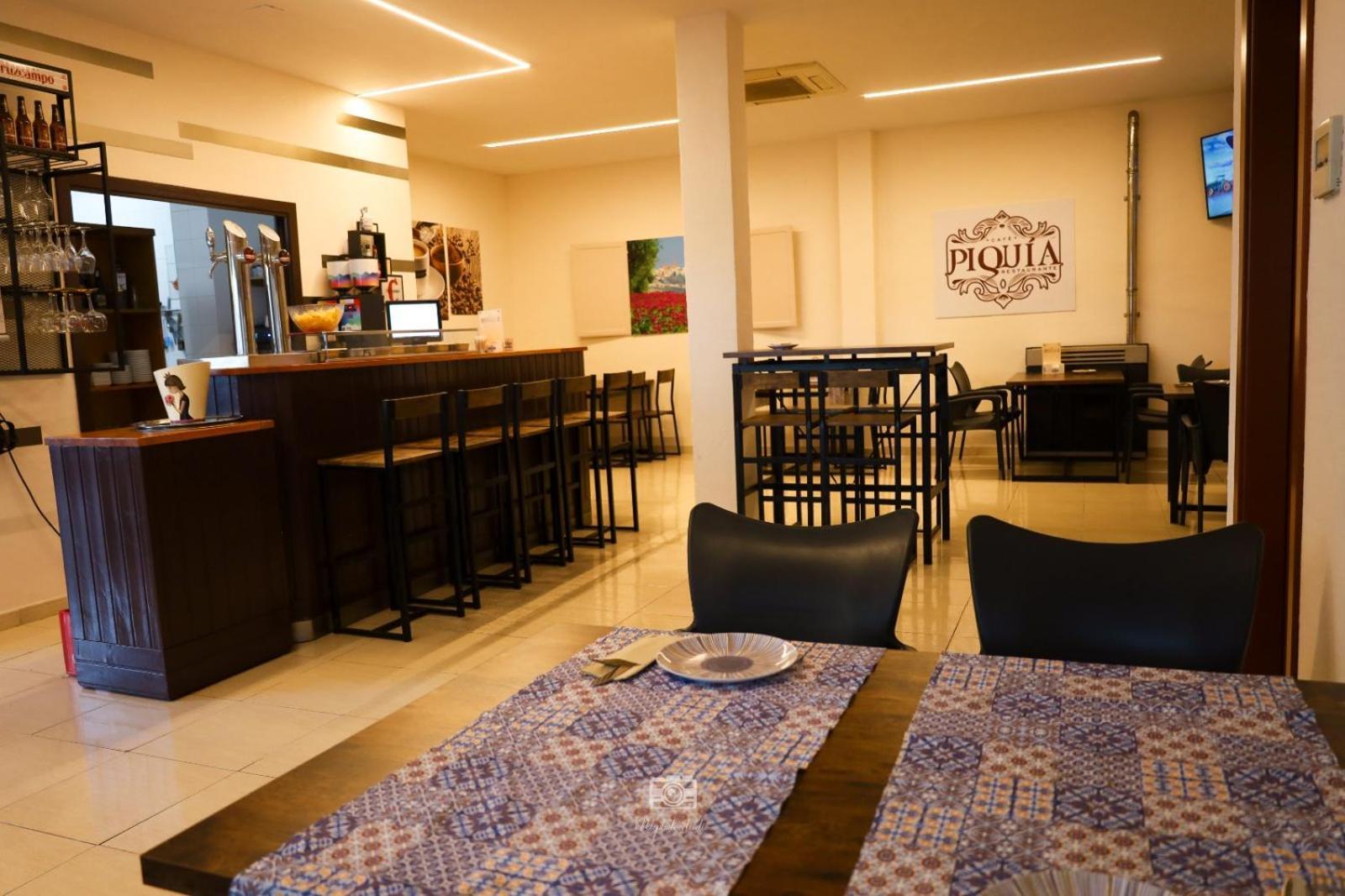 Hospedium Dlj Hostal Ben Nassar Arjona ภายนอก รูปภาพ